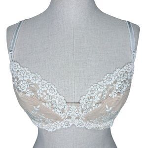 Wacoal Embrace Lace Underwire Bra sz 34B * Beige & Cream Floral Scallop Unlined